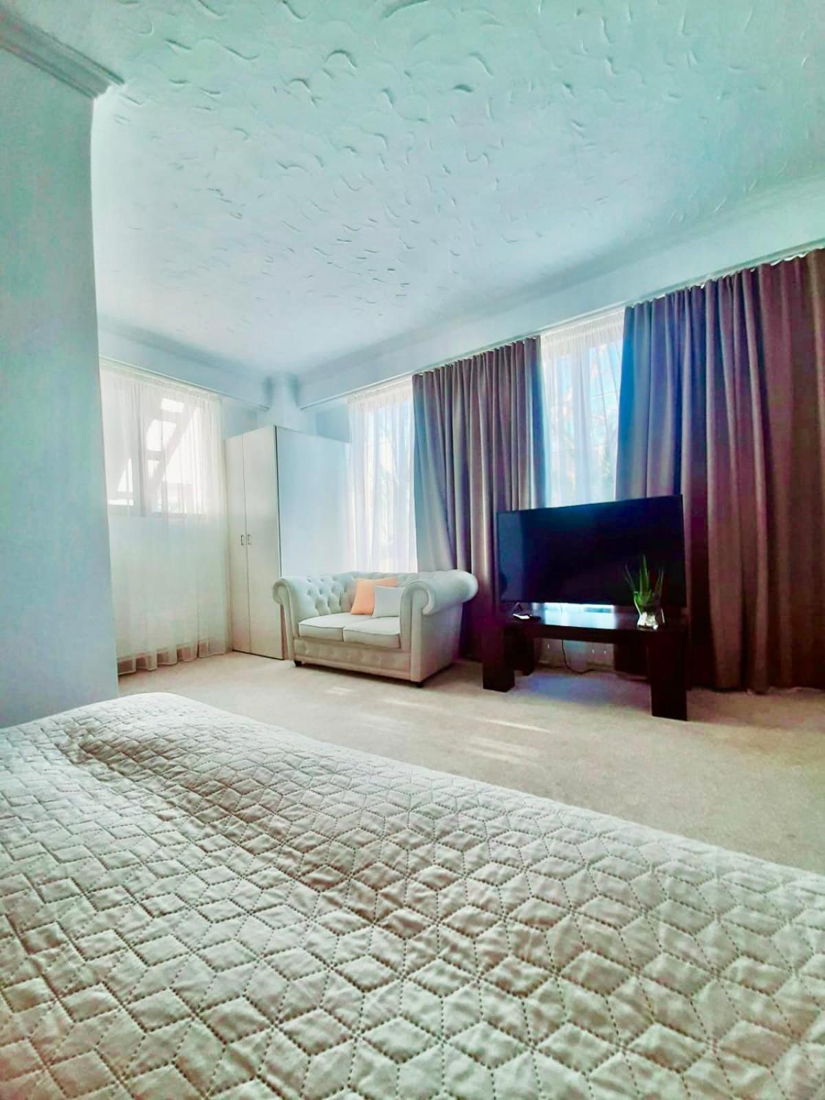 Vila Miluna Mamaia Ngoại thất bức ảnh